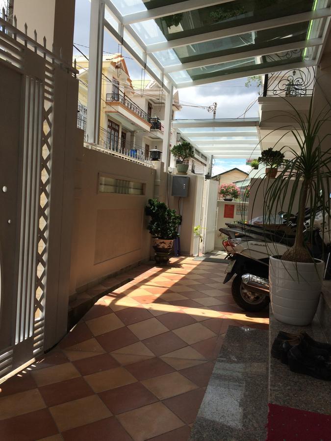 Hostel Phuong Nga Đà Lạt Exterior foto
